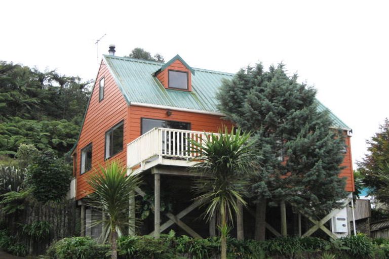 Photo of property in 25 Thames Street, Welbourn, New Plymouth, 4310