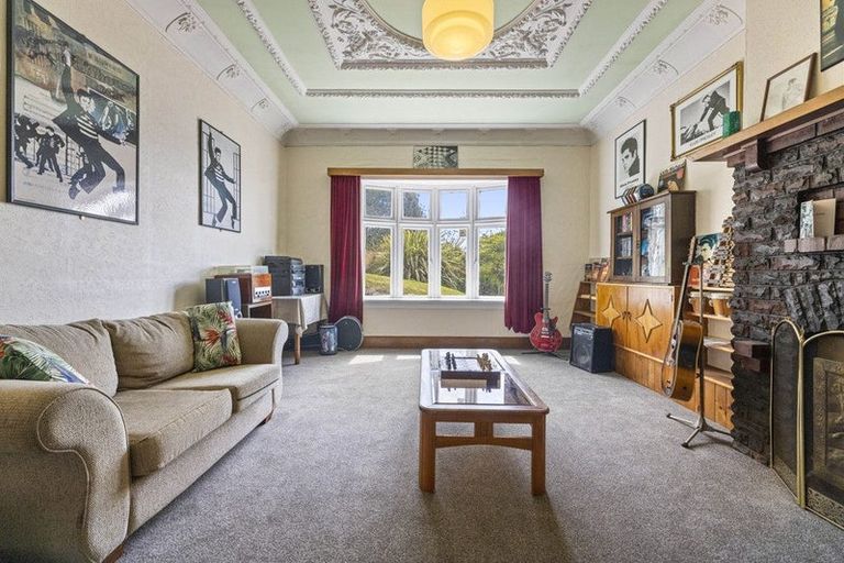 Photo of property in 113 Cliffs Road, Saint Clair, Dunedin, 9012