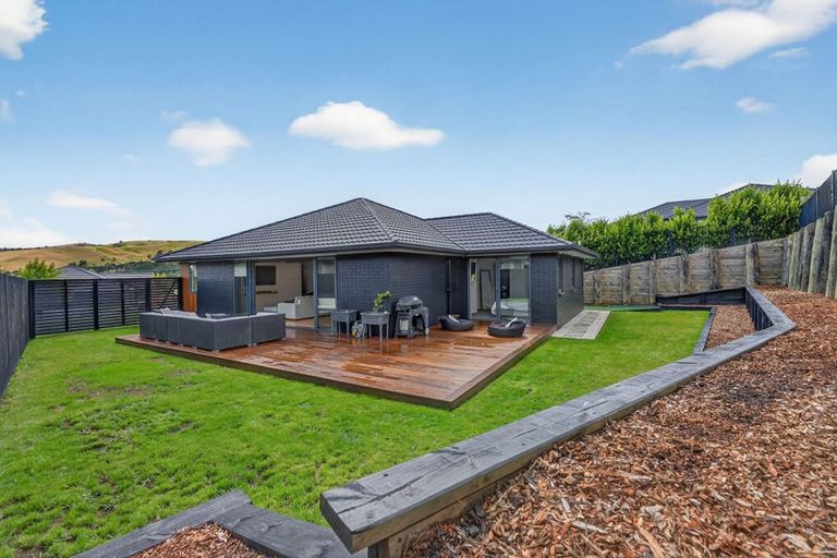Photo of property in 4 Porokaiwhiri Avenue, Helensville, 0800