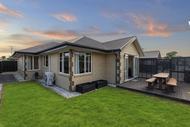 Photo of property in 592 Madras Street, St Albans, Christchurch, 8014