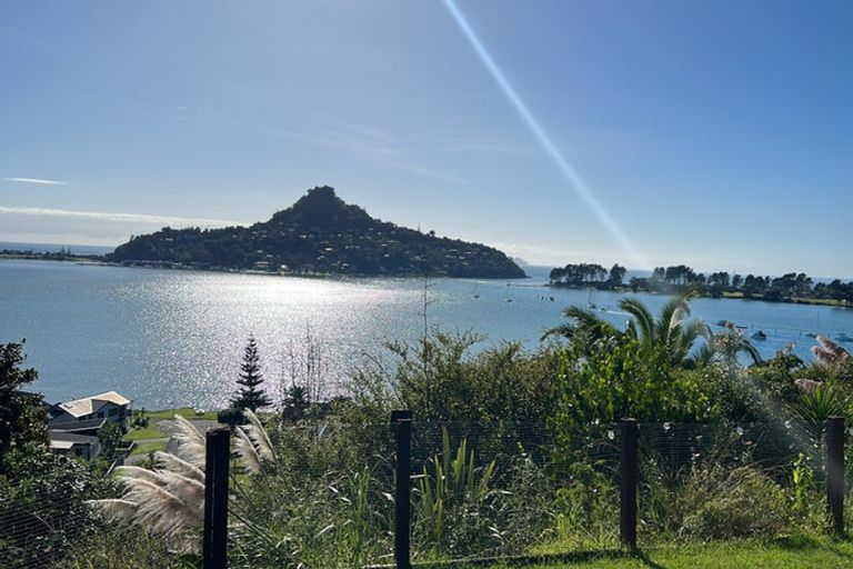 Photo of property in 18 Pine Grove, Tairua, 3508