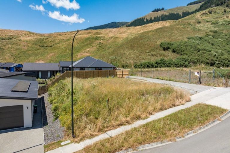 Photo of property in 91 Sunningdale Drive, Stoke, Nelson, 7011