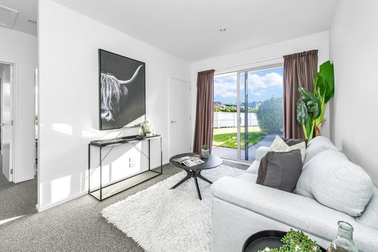 Photo of property in 26 Melville Crescent, Rolleston, 7614