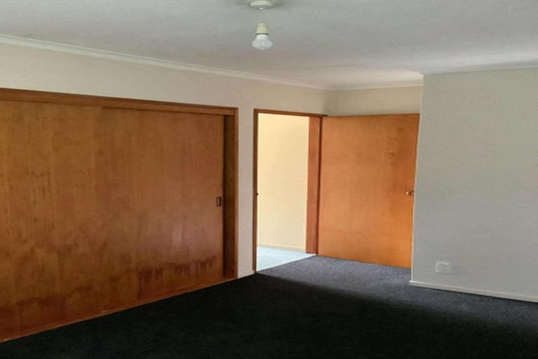 Photo of property in 17b Ramore Place, Redwood, Christchurch, 8051