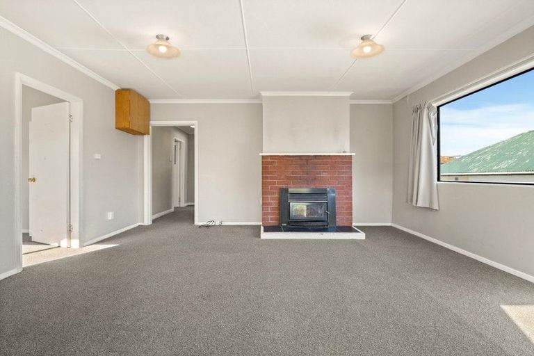 Photo of property in 17 Mary Street, Port Chalmers, 9023