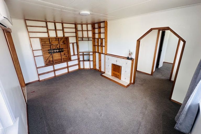 Photo of property in 35 Alexander Street, Awapuni, Palmerston North, 4412