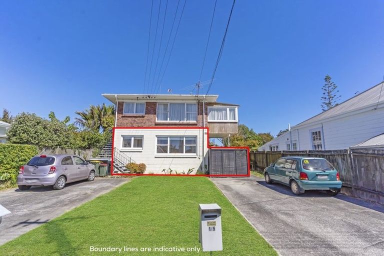 Photo of property in 1/5 Cambria Road, Devonport, Auckland, 0624