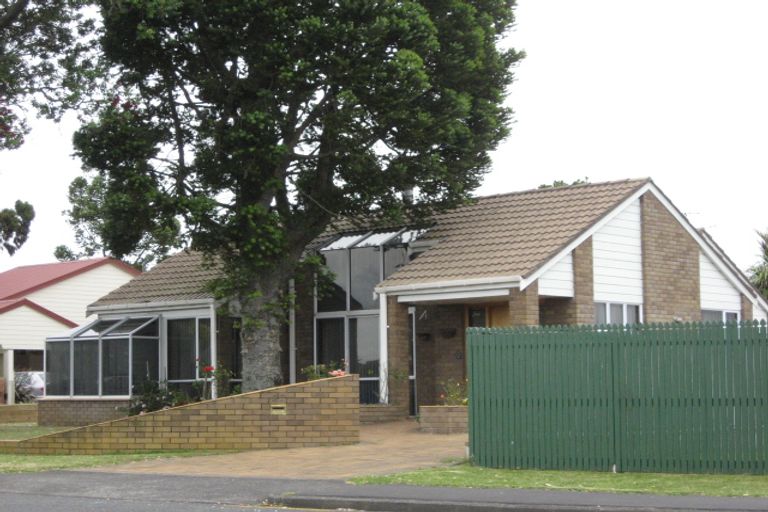 Photo of property in 20 Wesley Street, Pukekohe, 2120