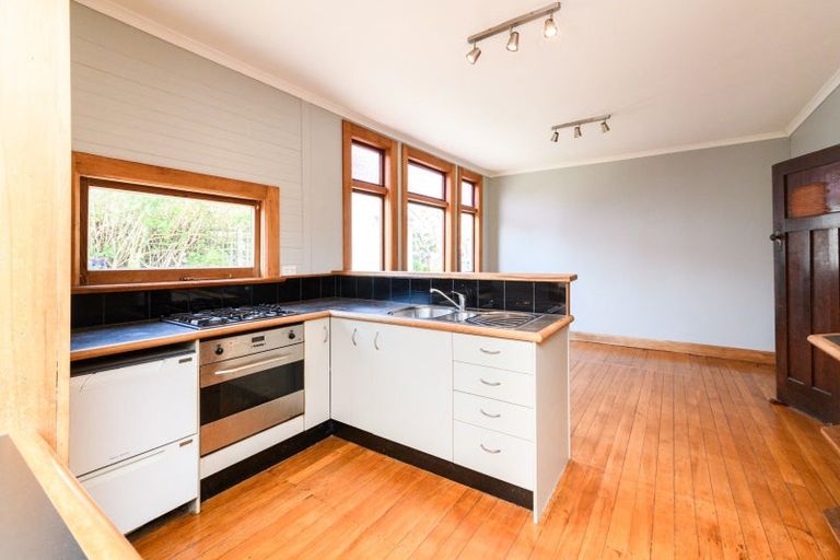 Photo of property in 7 Argyle Avenue, Takaro, Palmerston North, 4410