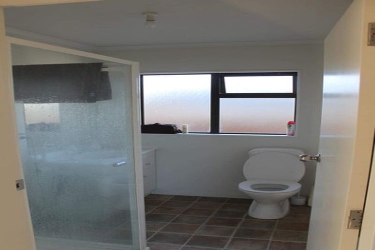 Photo of property in 16 Malcolm Street, Martinborough, 5711