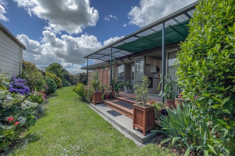 Photo of property in 41 Darlington Street, Ngatea, 3503