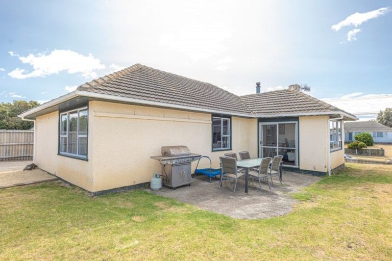 Photo of property in 89 Manuka Street, Castlecliff, Whanganui, 4501