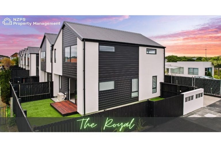 Photo of property in 67f Royal Crescent, Saint Kilda, Dunedin, 9012