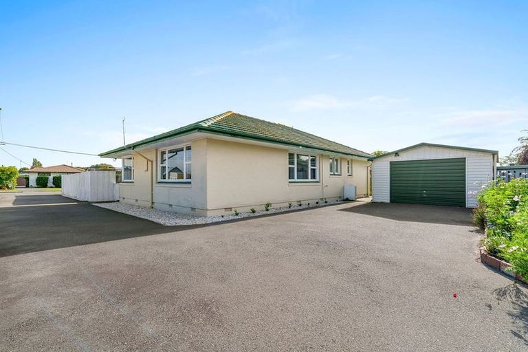 Photo of property in 17 Mahoe Street, Templeton, Christchurch, 8042