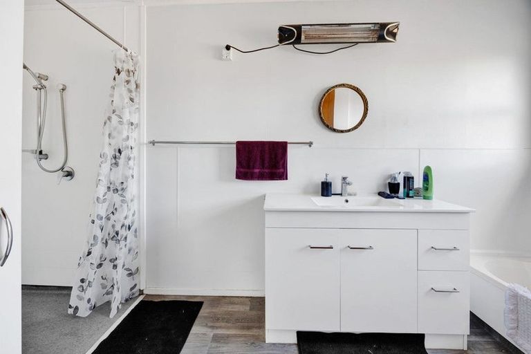 Photo of property in 253 Princes Street, Hawera, 4610