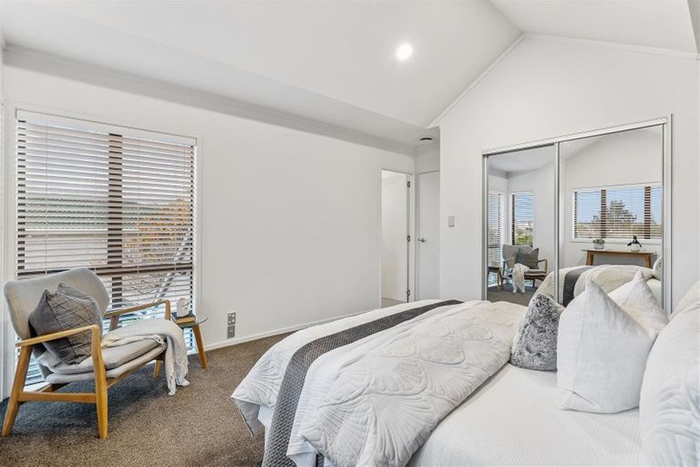 Photo of property in 2/11 Nile Road, Milford, Auckland, 0620