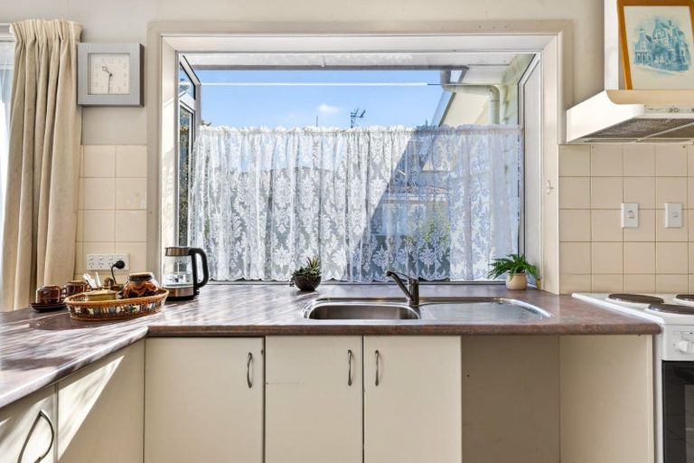 Photo of property in 7 Windsor Terrace, Taradale, Napier, 4112