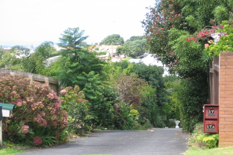 Photo of property in 19 Aberdeen Road, Castor Bay, Auckland, 0620