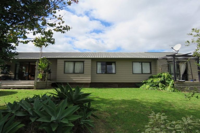 Photo of property in 1 Rarere Terrace, Kerikeri, 0230