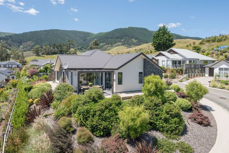 Photo of property in 15 Village Lane, Stoke, Nelson, 7011