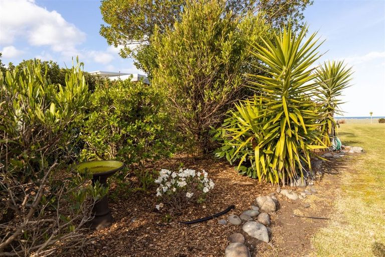 Photo of property in 19 Ocean View Crescent, Rarangi, Blenheim, 7273