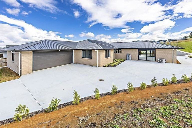 Photo of property in 4 Kirklee Lane, Pokeno, 2402