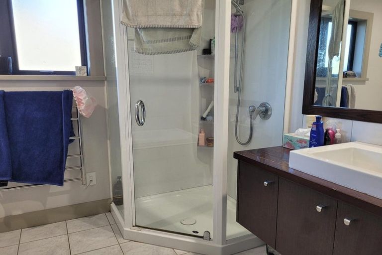 Photo of property in 99 Kuratawhiti Street, Greytown, 5794