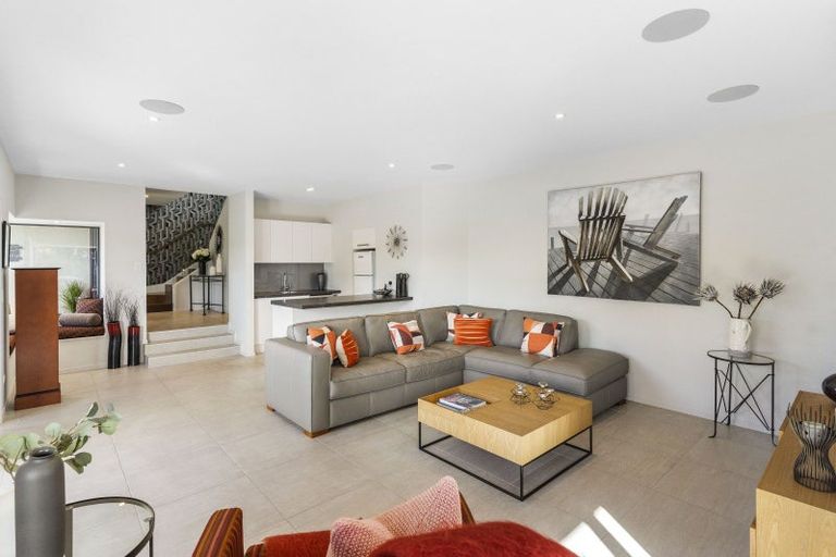 Photo of property in 17 Sea View Terrace, Cockle Bay, Auckland, 2014