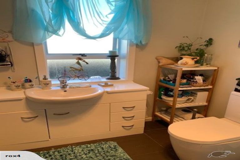 Photo of property in 19 Manchester Street, Tinwald, Ashburton, 7700