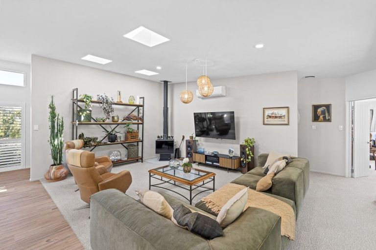 Photo of property in 12 Cotswolds Close, Otamatea, Whanganui, 4500