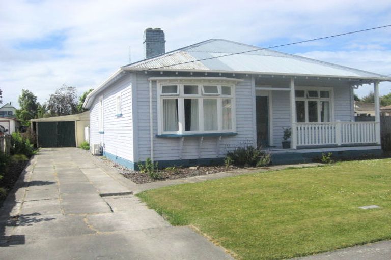Photo of property in 83 Corson Avenue, Beckenham, Christchurch, 8023