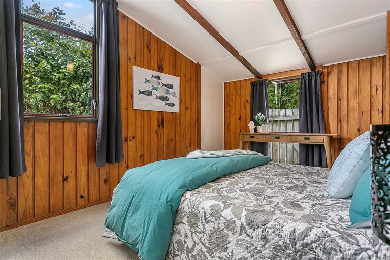 Photo of property in 66 Shakespeare Street, Leamington, Cambridge, 3432