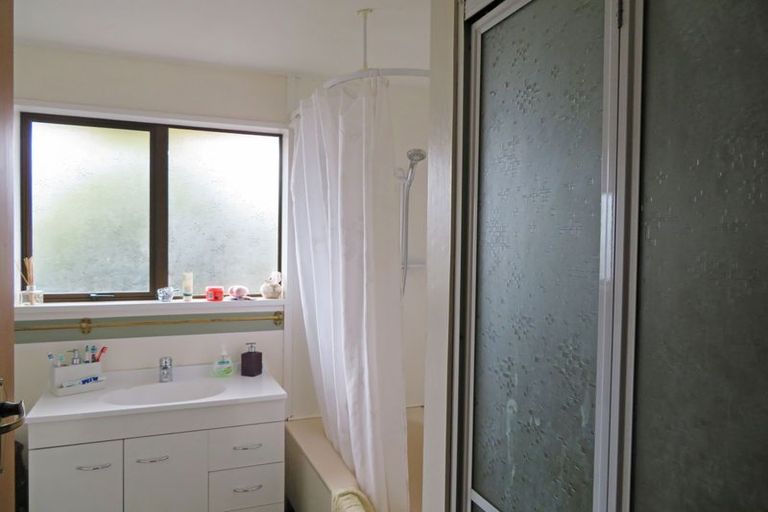 Photo of property in 2 Swale Street, Oamaru North, Oamaru, 9400