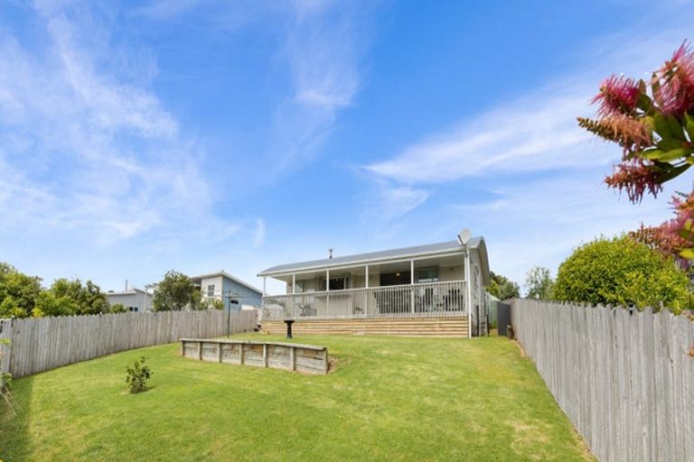 Photo of property in 15 Spinifex Road, Mangawhai Heads, Mangawhai, 0505