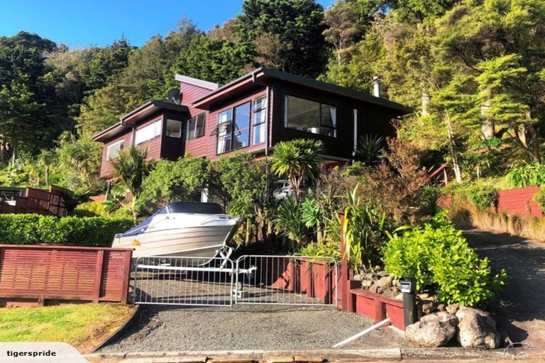 Photo of property in 37 Tanekaha Drive, Parahaki, Whangarei, 0112