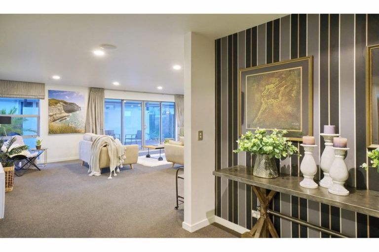 Photo of property in 546 Bower Avenue, Parklands, Christchurch, 8083