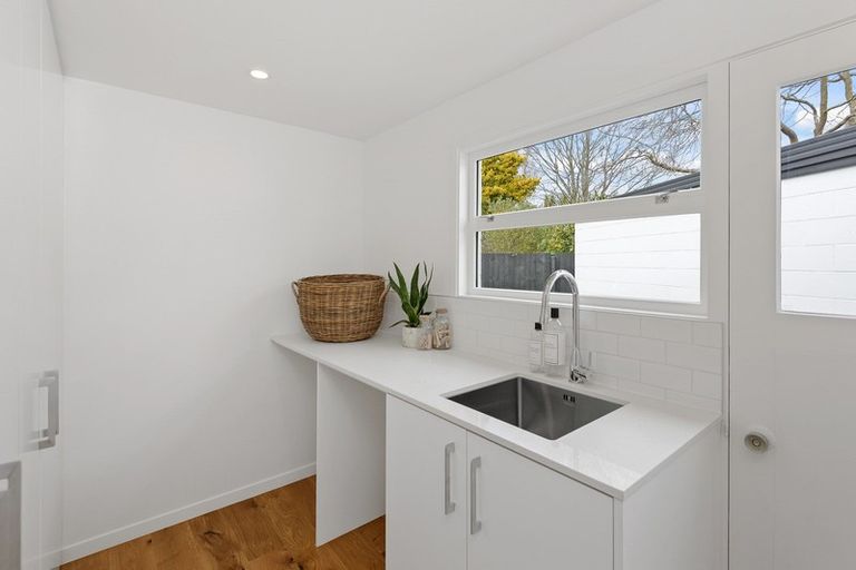 Photo of property in 22 Tuirau Place, Ilam, Christchurch, 8041