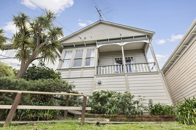 Photo of property in 4 Konini Road, Hataitai, Wellington, 6021