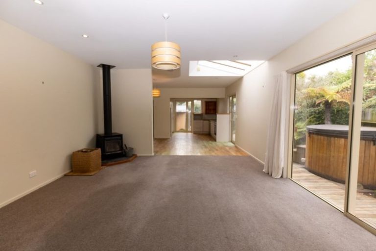 Photo of property in 64 Marine Parade, North New Brighton, Christchurch, 8083