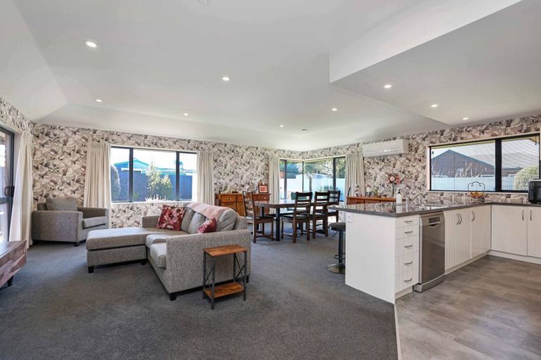 Photo of property in 3 Hight Place, Tinwald, Ashburton, 7700