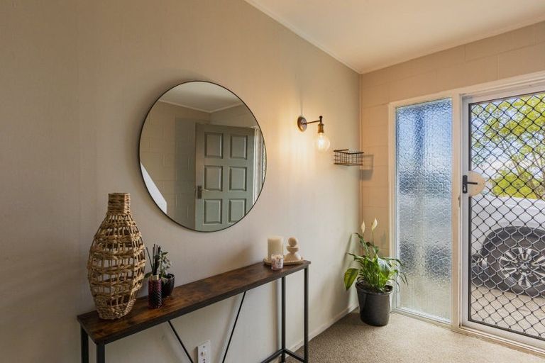 Photo of property in 96 Porangahau Road, Waipukurau, 4200