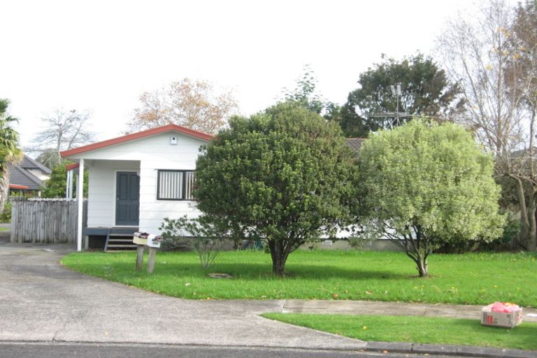 Photo of property in 2/44 Darren Crescent, Half Moon Bay, Auckland, 2012