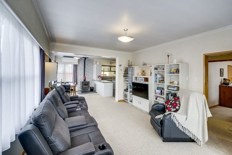 Photo of property in 1009 Caroline Road, Mayfair, Hastings, 4122