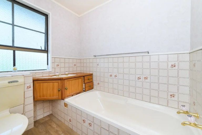 Photo of property in 83 Oroua Road, Kairanga, Palmerston North, 4475