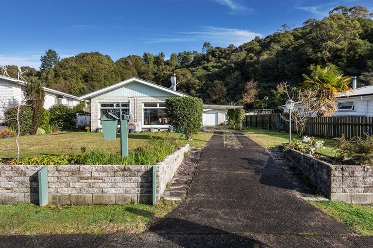 Photo of property in 51 Holyoake Crescent, Kawerau, 3127