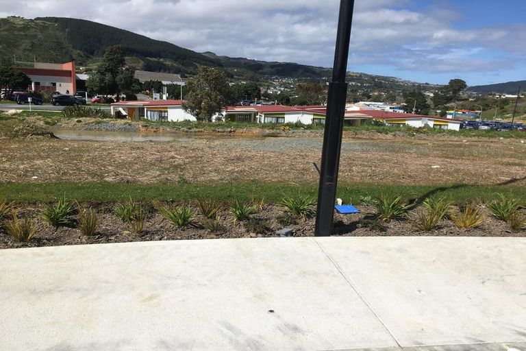 Photo of property in 7 Taraiti Crescent, Kenepuru, Porirua, 5022