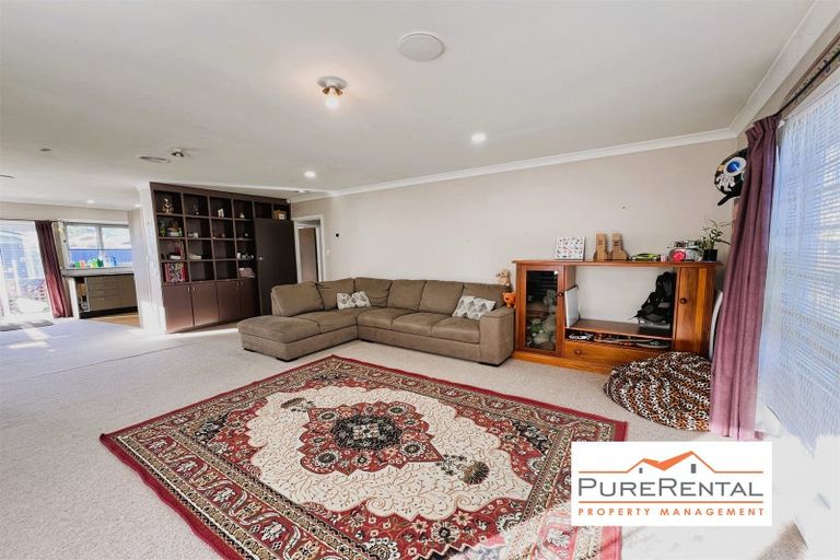 Photo of property in 57 Fraser Crescent, Elderslea, Upper Hutt, 5018