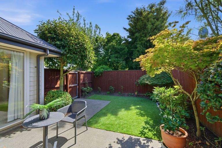 Photo of property in 48a Merrin Street, Avonhead, Christchurch, 8042