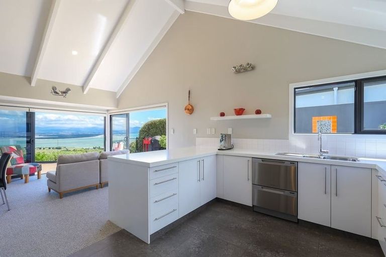 Photo of property in 350 Princes Drive, Britannia Heights, Nelson, 7010