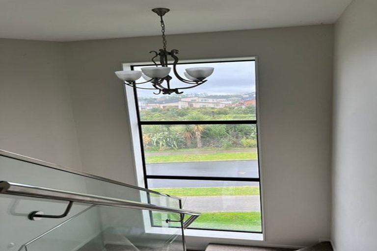 Photo of property in 51 Pitoitoi Drive, Riverhead, 0820